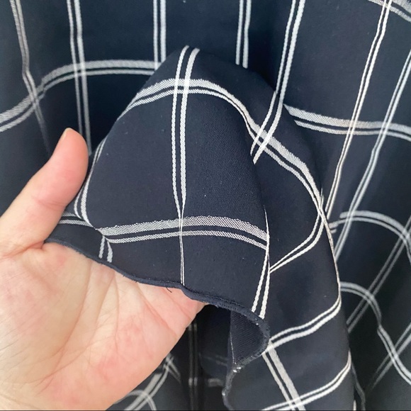 Babaton Plaid Sleeveless Top - Picture 4 of 5